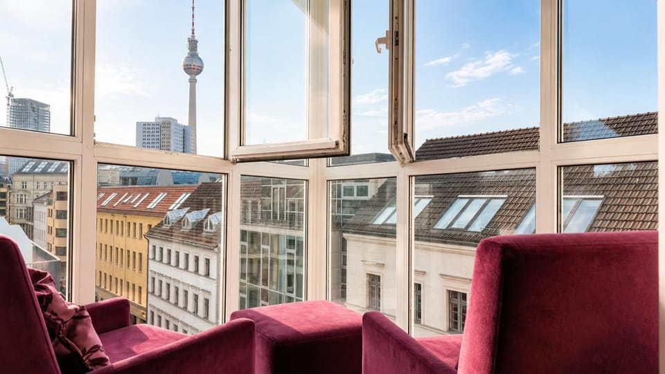Day, View (from property/room), Balcony/Terrace, City view
