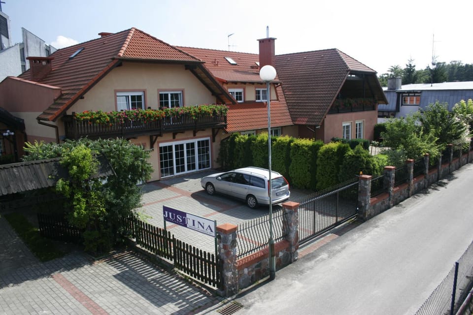 Property building, Parking