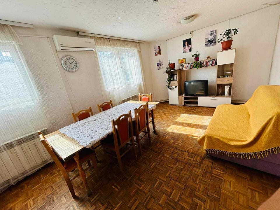 Rooms for rent "SARA" Hostel in Belgrade