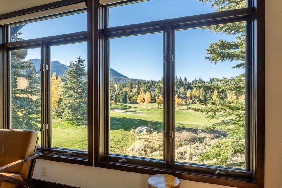 Snowcreek V 731 House in Mammoth Lakes