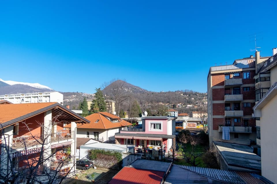 City view, Mountain view