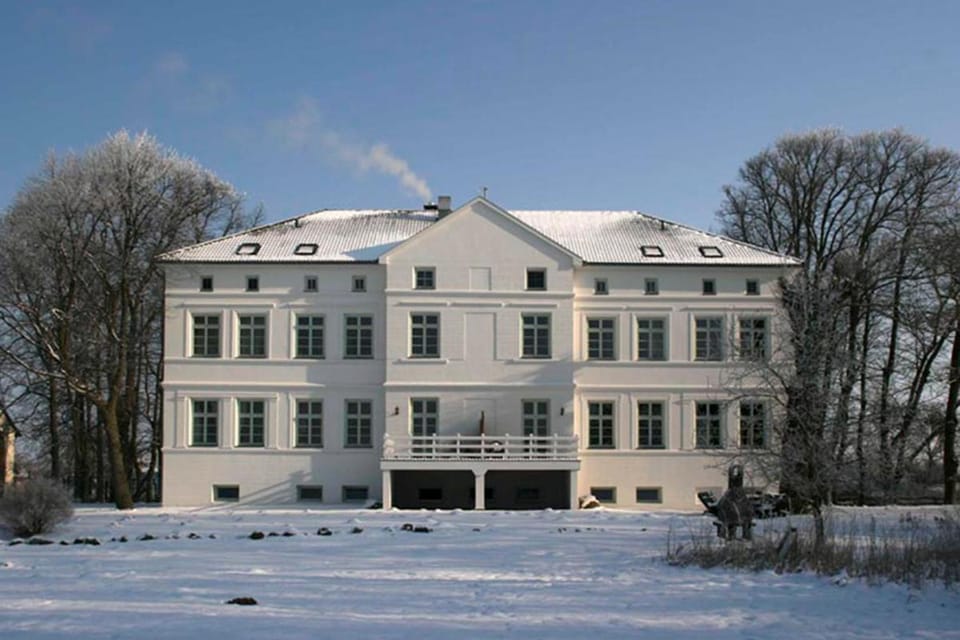 Herrenhaus Blengow App.06 Apartment in Rerik