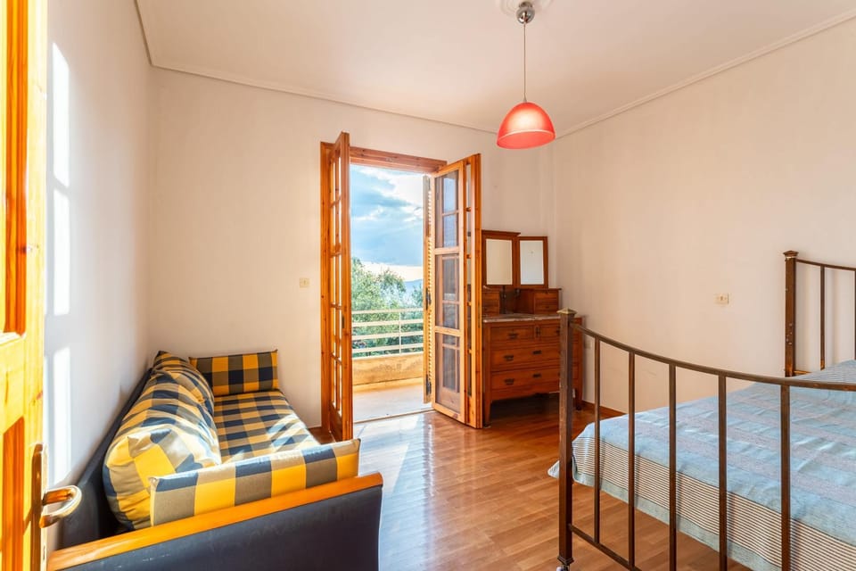 Bed, View (from property/room), Balcony/Terrace, Photo of the whole room, Bedroom
