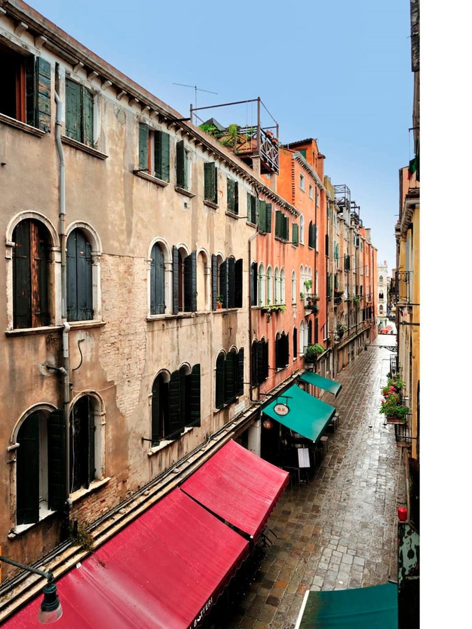 Neighbourhood, City view, Street view