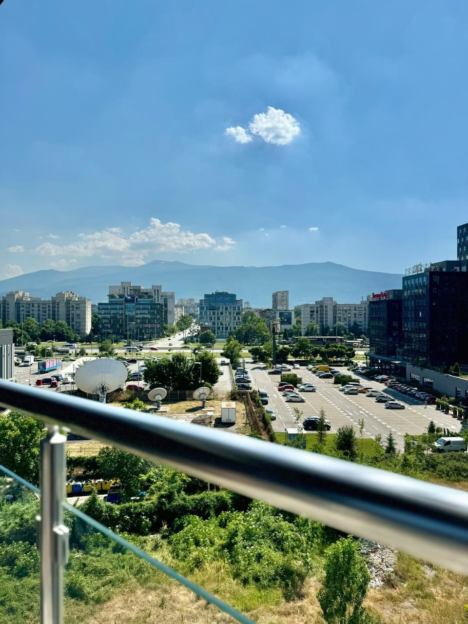Neighbourhood, City view, Mountain view