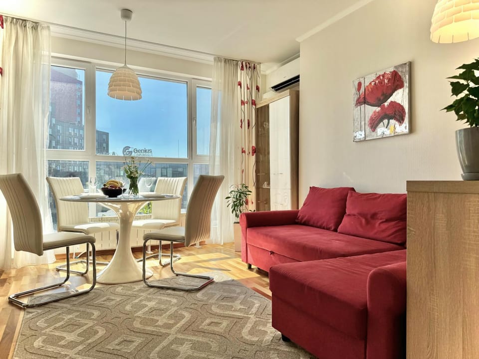 Living room, Seating area, Dining area