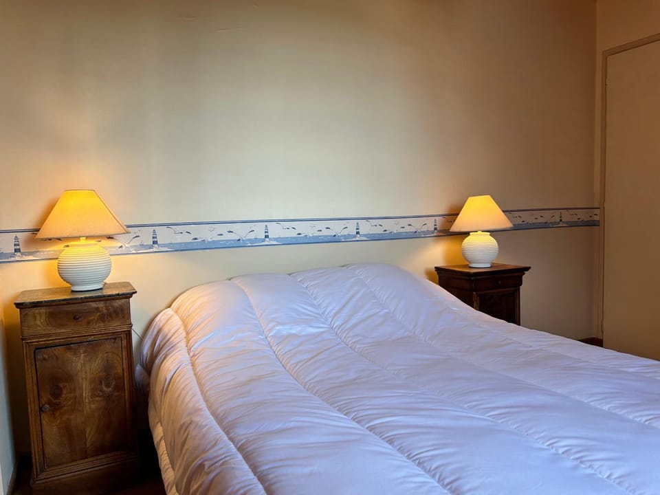 764 - Belle maison de caractère pour 8 voyageurs Villa in Brittany