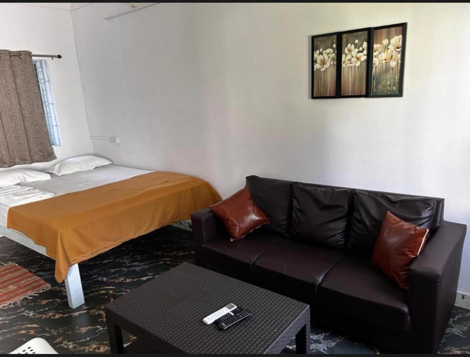 Raj Andar Guest House Bed and Breakfast in Bangladesh
