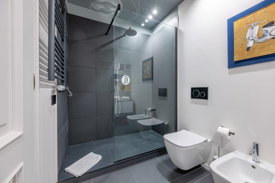 Shower, Bathroom