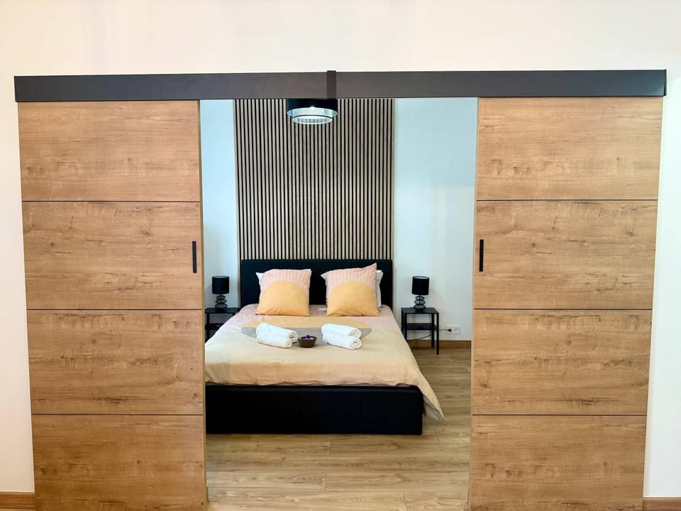 A006 Superbe Appartement dans le Carre d'Or-Cannes Apartment in Cannes
