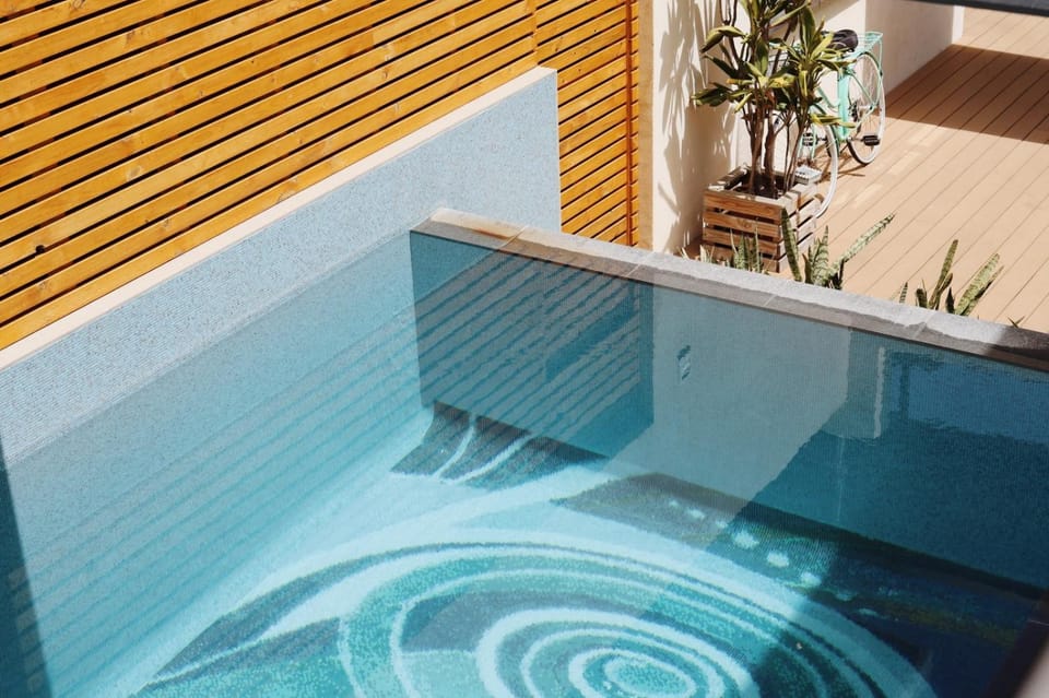 Property building, Pool view, Swimming pool