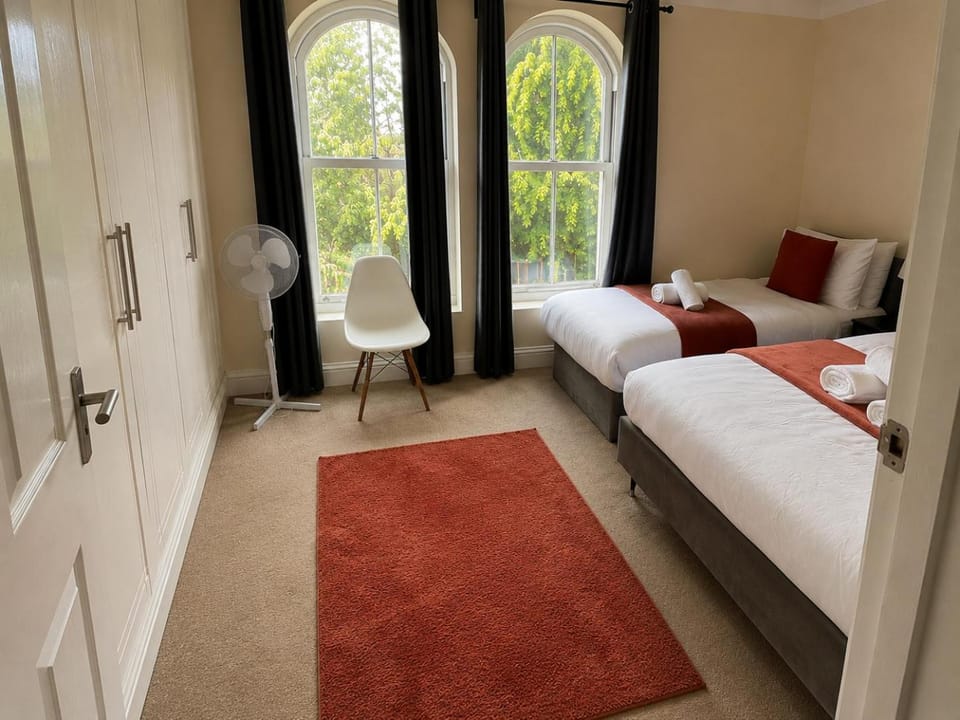 Spacious flat in Streatham Apartment in London Borough of Croydon