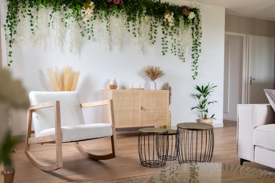 Living room, Seating area