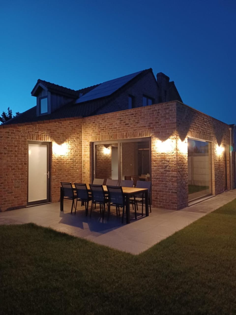 Property building, Night