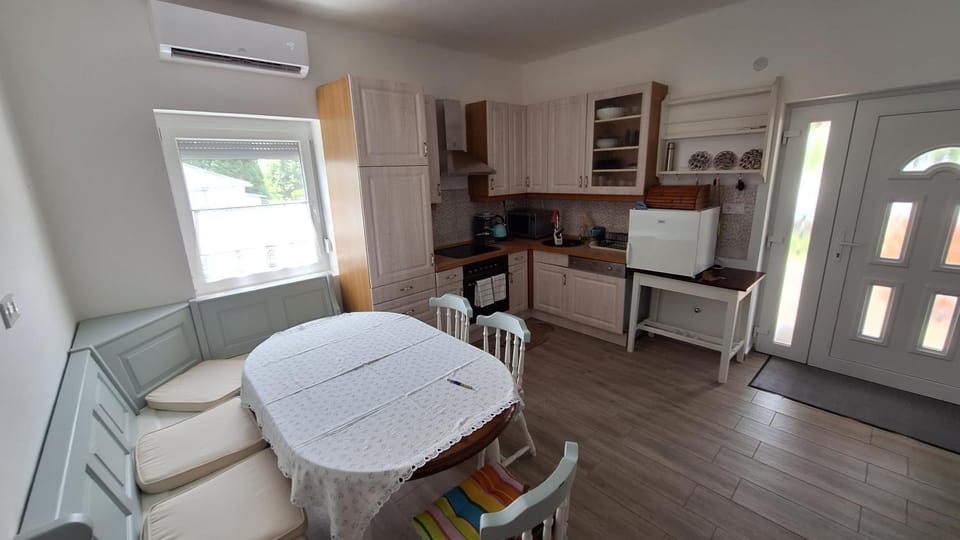Roli Bácsi Háza Apartment in Hungary