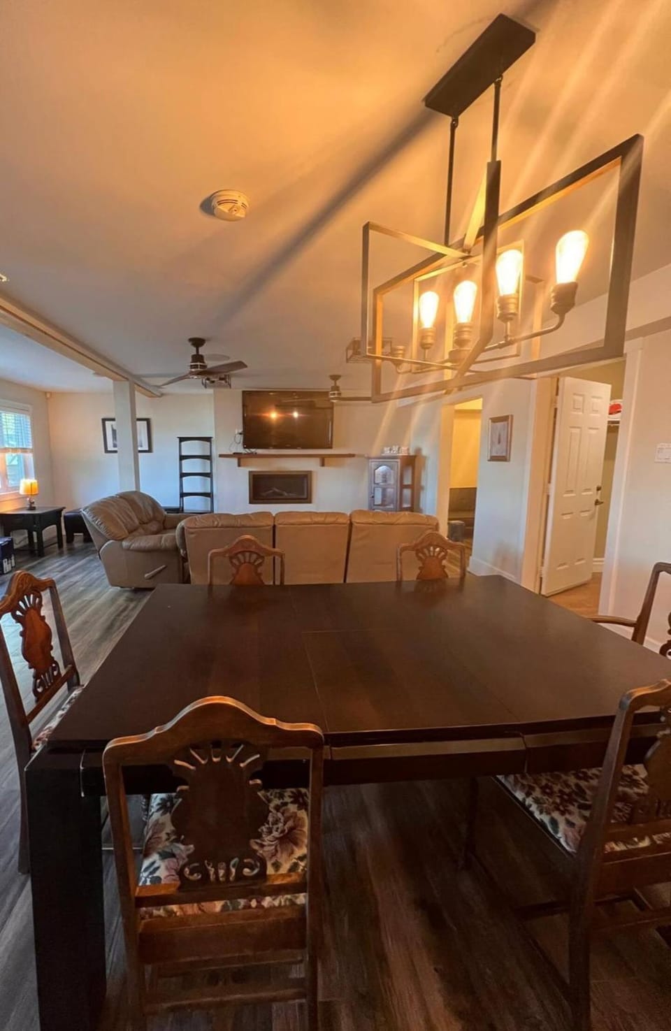 Beach Suite on Muskoka Shores Apartment in Seguin