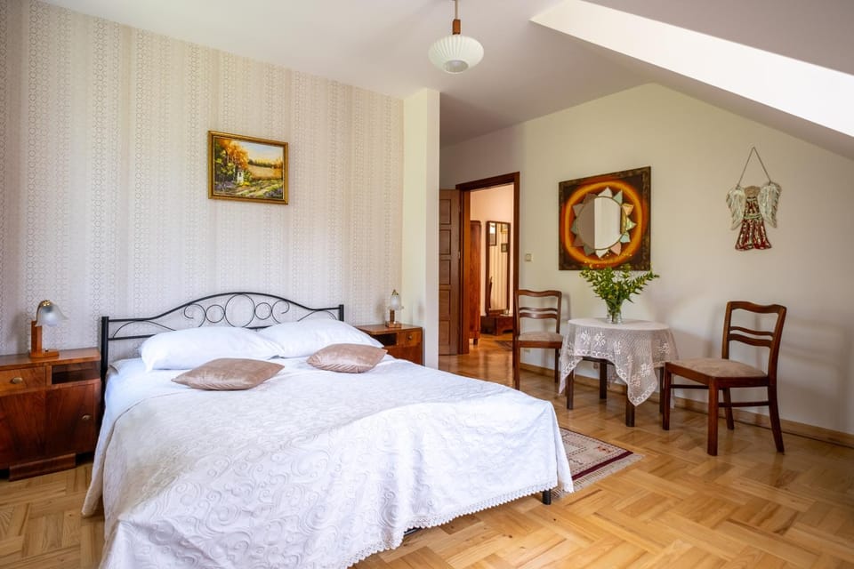 Dworek Wadera Bed and Breakfast in Slovakia