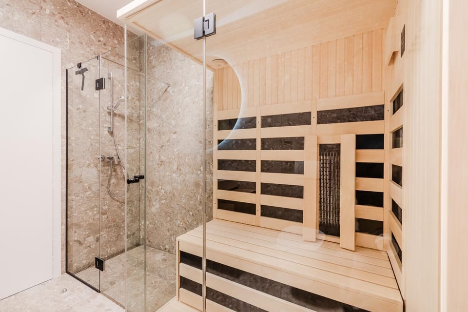 Shower, Sauna, Sauna, Bathroom