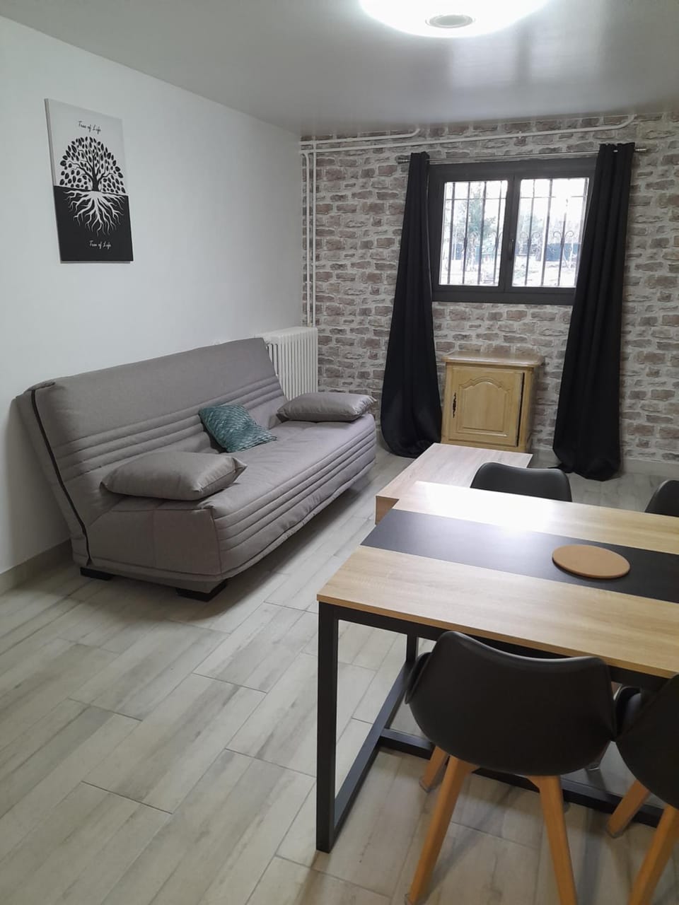 Seating area