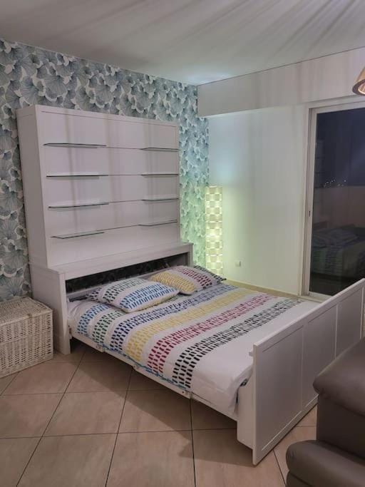 Magnifique appartement en centre-ville av parking Apartment in Cavalaire-sur-Mer