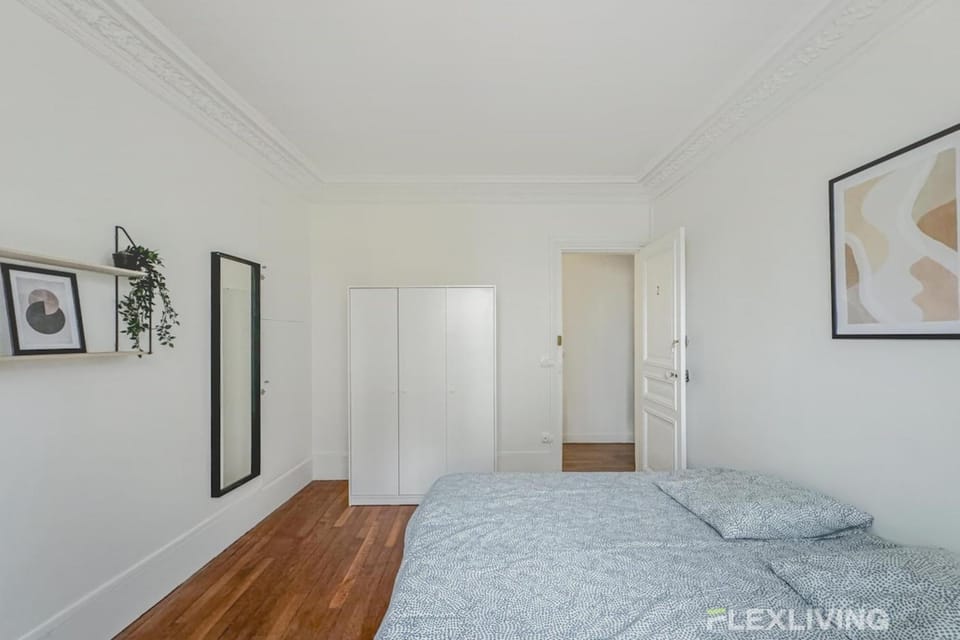 Flexliving - Chambre - Henri Sellier - Suresnes 92 House in Suresnes