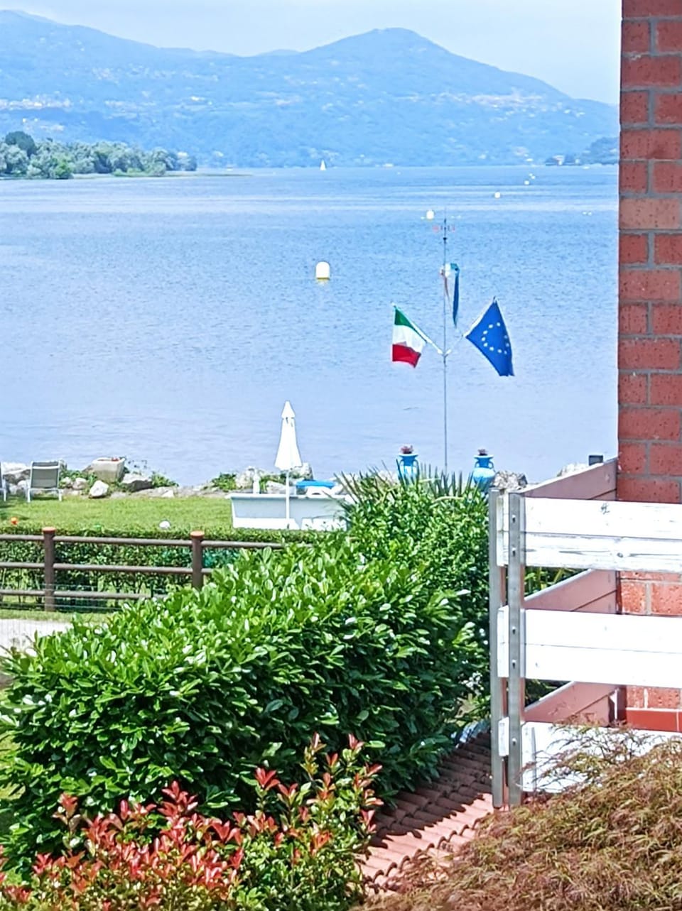 Natural landscape, Lake view, Mountain view