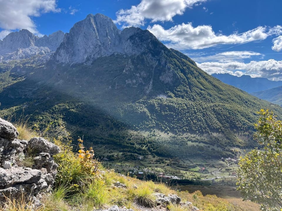 Spring, Day, Natural landscape, Mountain view