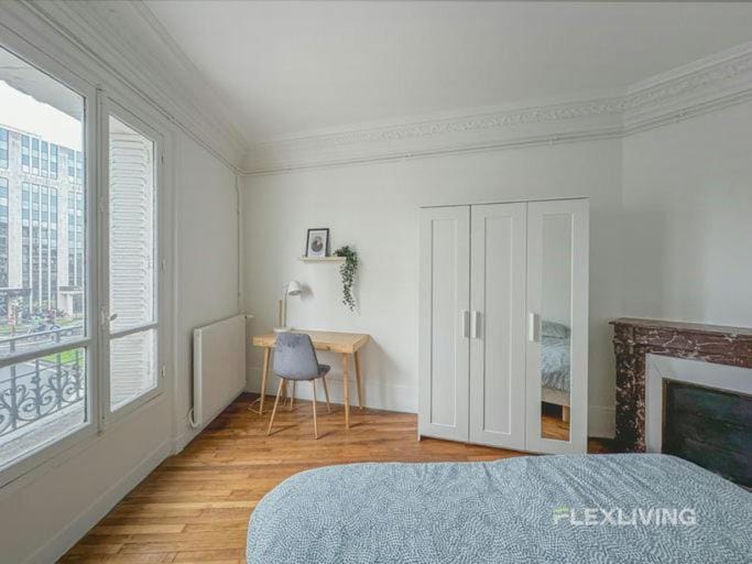 Immeuble Sellier Hotel in Suresnes