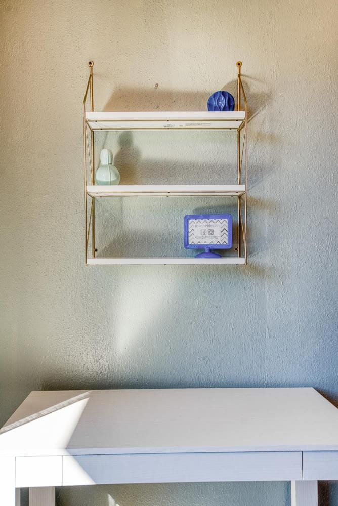 #StayinMyDistrict Heritage House Suite Apartment in Coos Bay