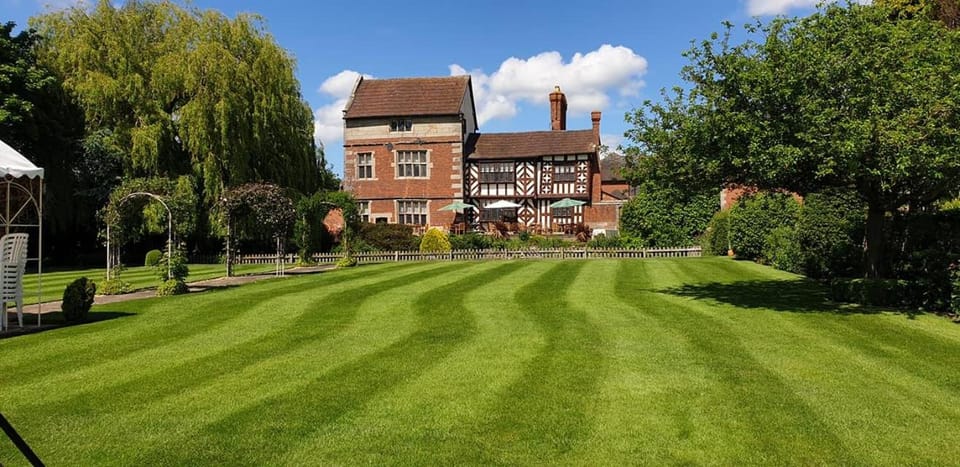 Property building, Garden