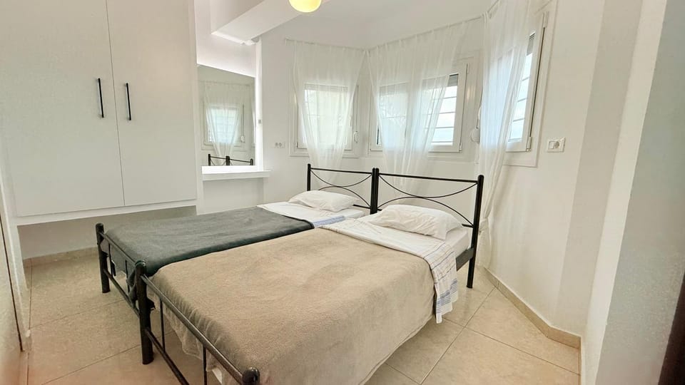 View 2 bedrooms House in Euboea