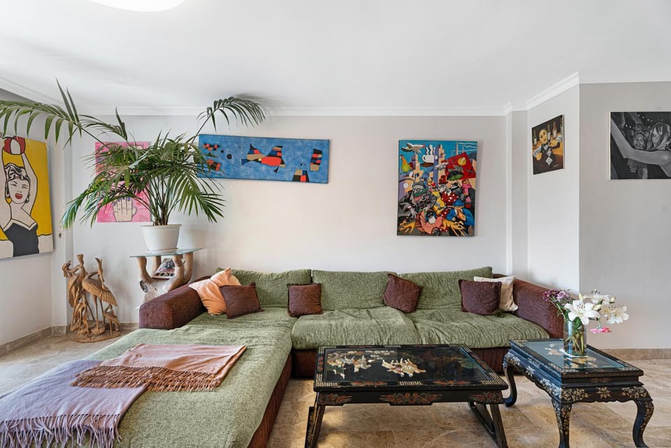 Property building, Living room