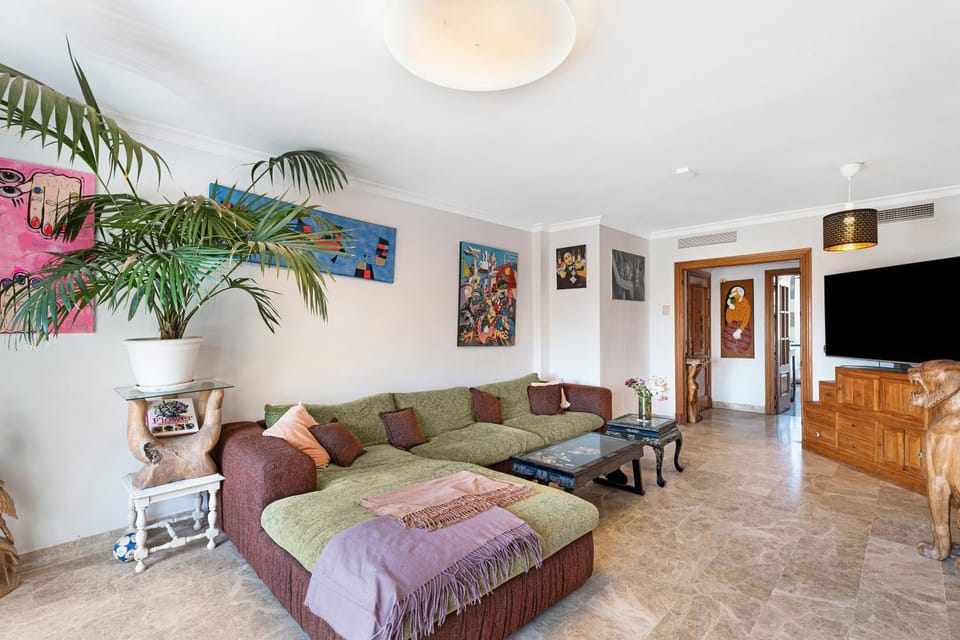 Property building, Living room