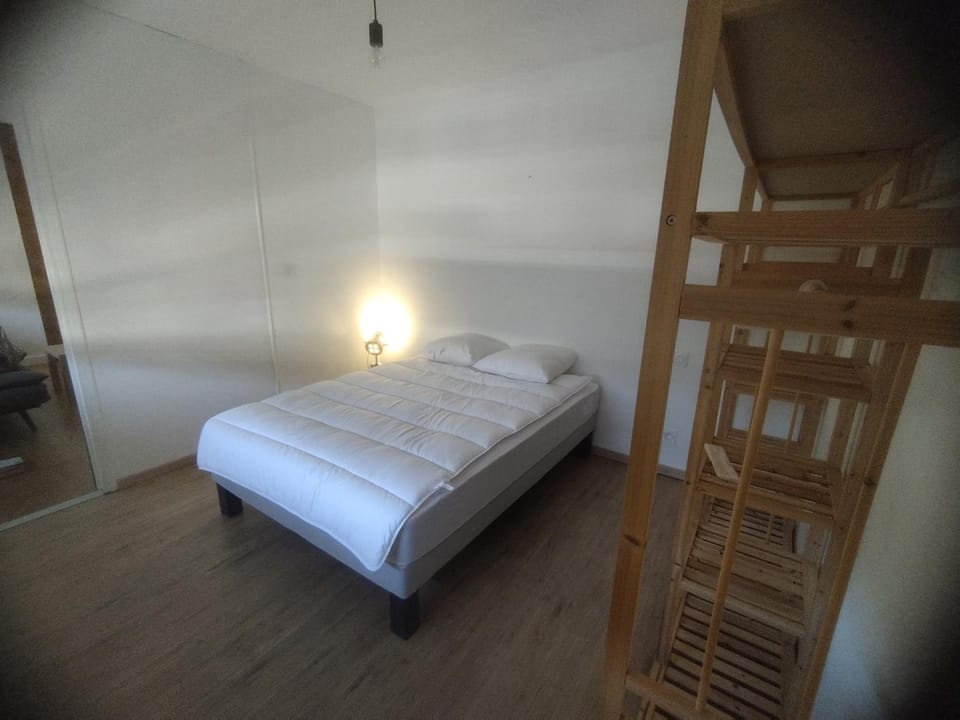 Charmant appartement lumineux parking gratuit Apartment in Auvergne-Rhône-Alpes