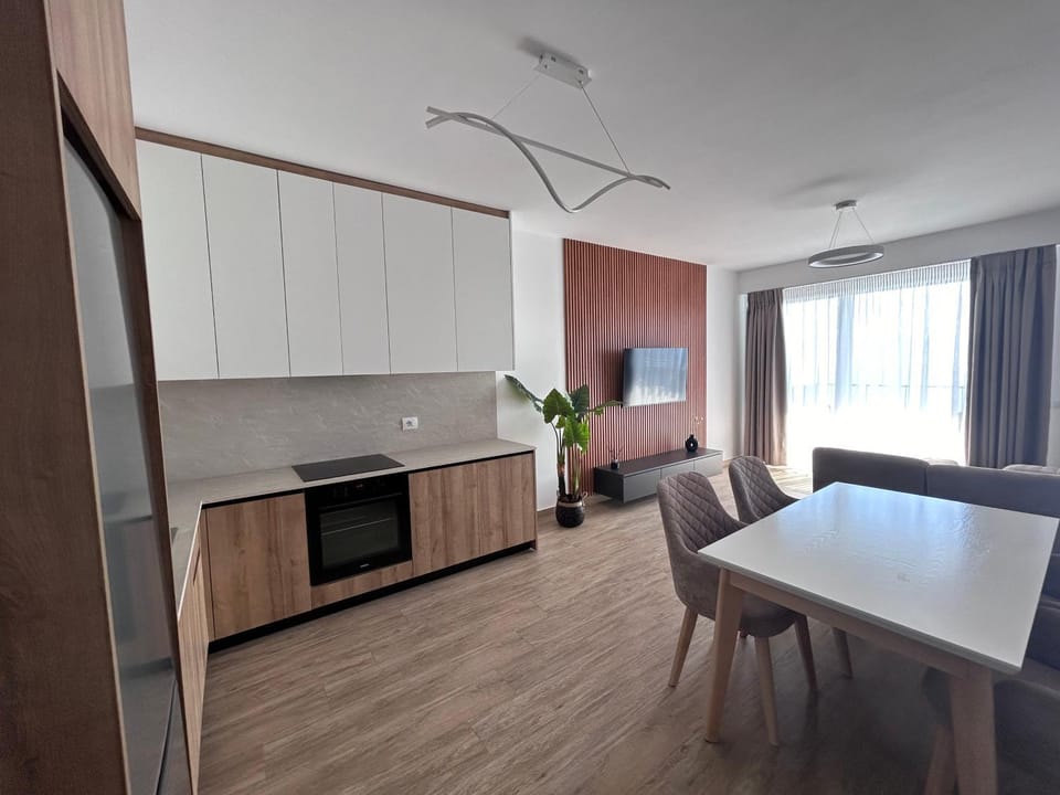 TV and multimedia, Kitchen or kitchenette, Living room, Dining area