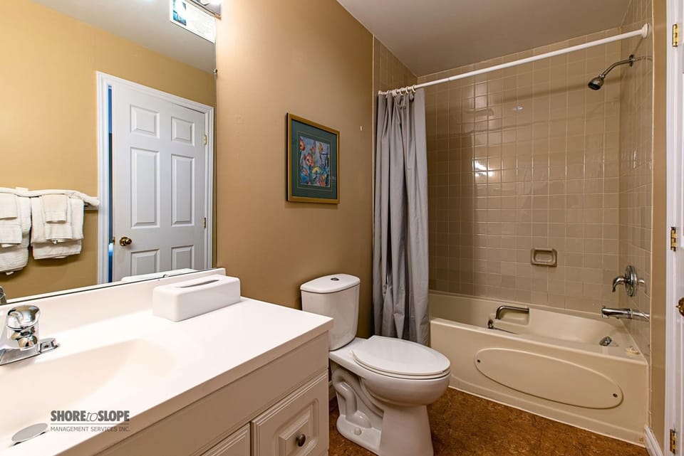 Mountain View Villas One Bedroom Suite House in Collingwood
