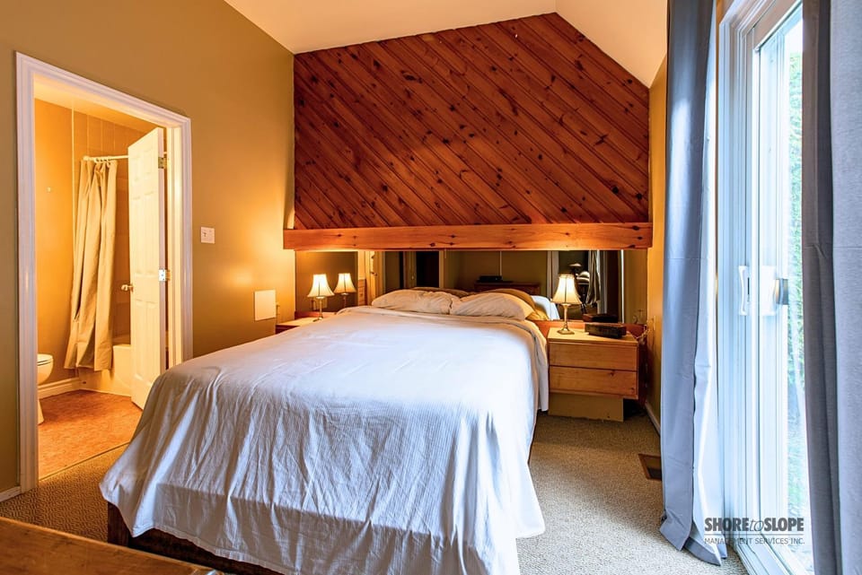 Mountain View Villas One Bedroom Suite House in Collingwood