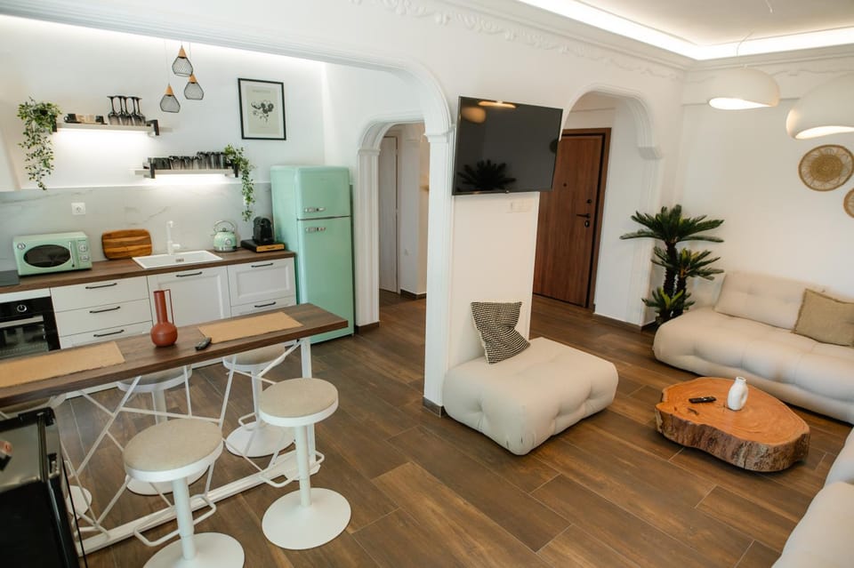 Pearl Horizon By Heaven's Hall Apartment in Alexandroupoli