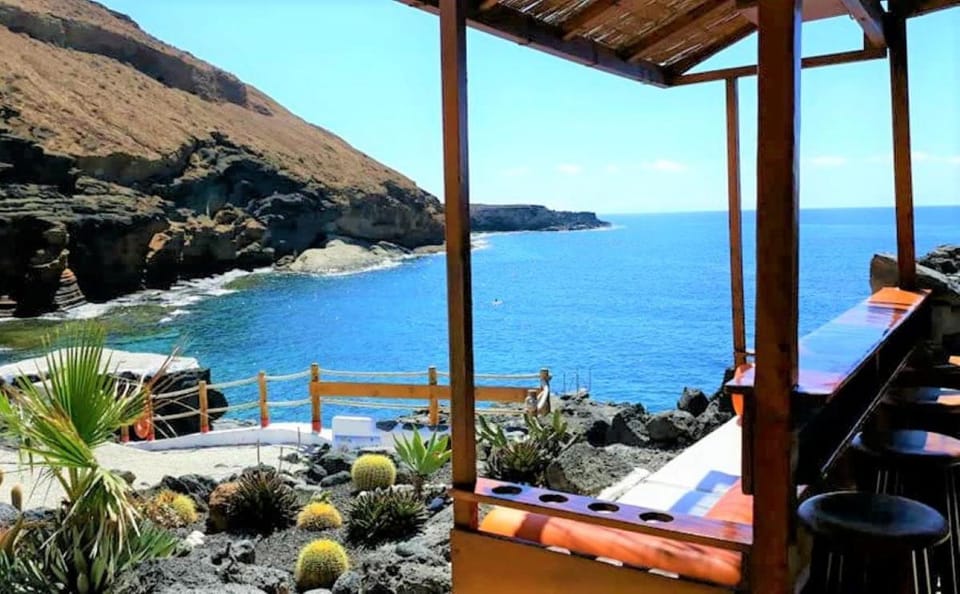 Nearby landmark, Beach, Mountain view, Sea view