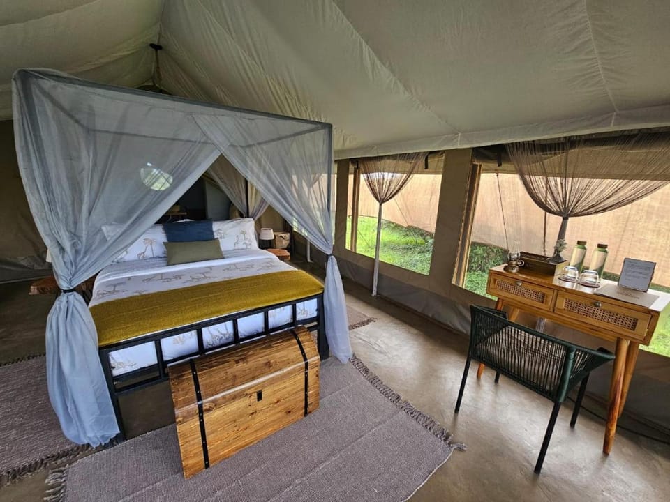 Kampasi Olmoingo Camp Luxury tent in Kenya