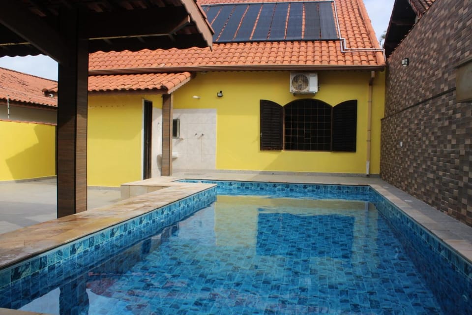 Recanto Dourado Villa in Peruíbe
