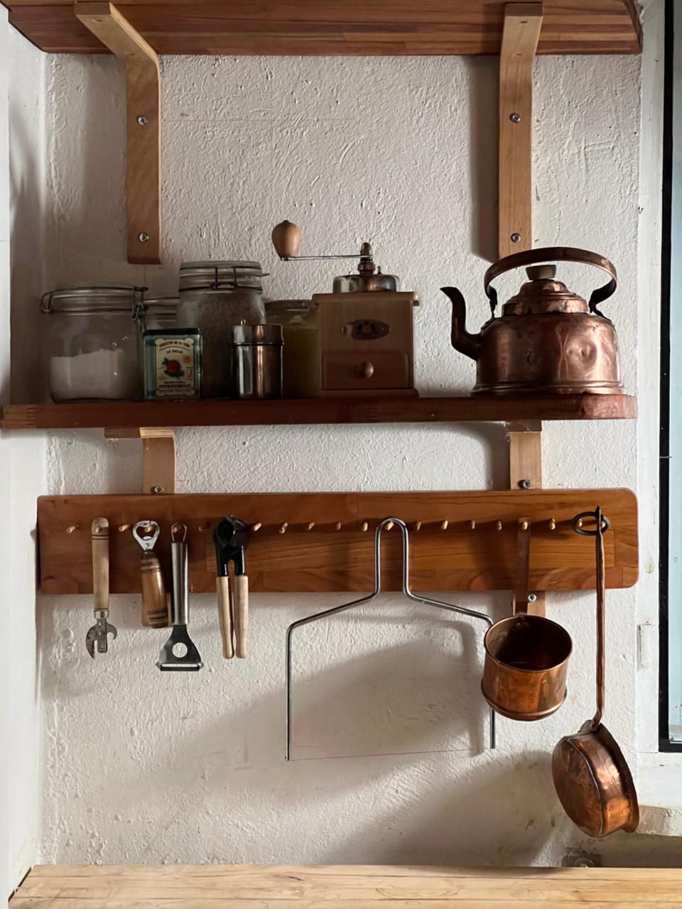 Coffee/tea facilities, kitchen
