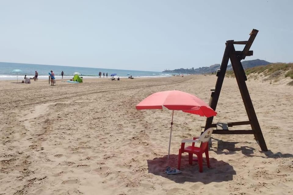 Apartamento nuevo Playa aislada Primera línea de playa Apartment in Ribera Baixa