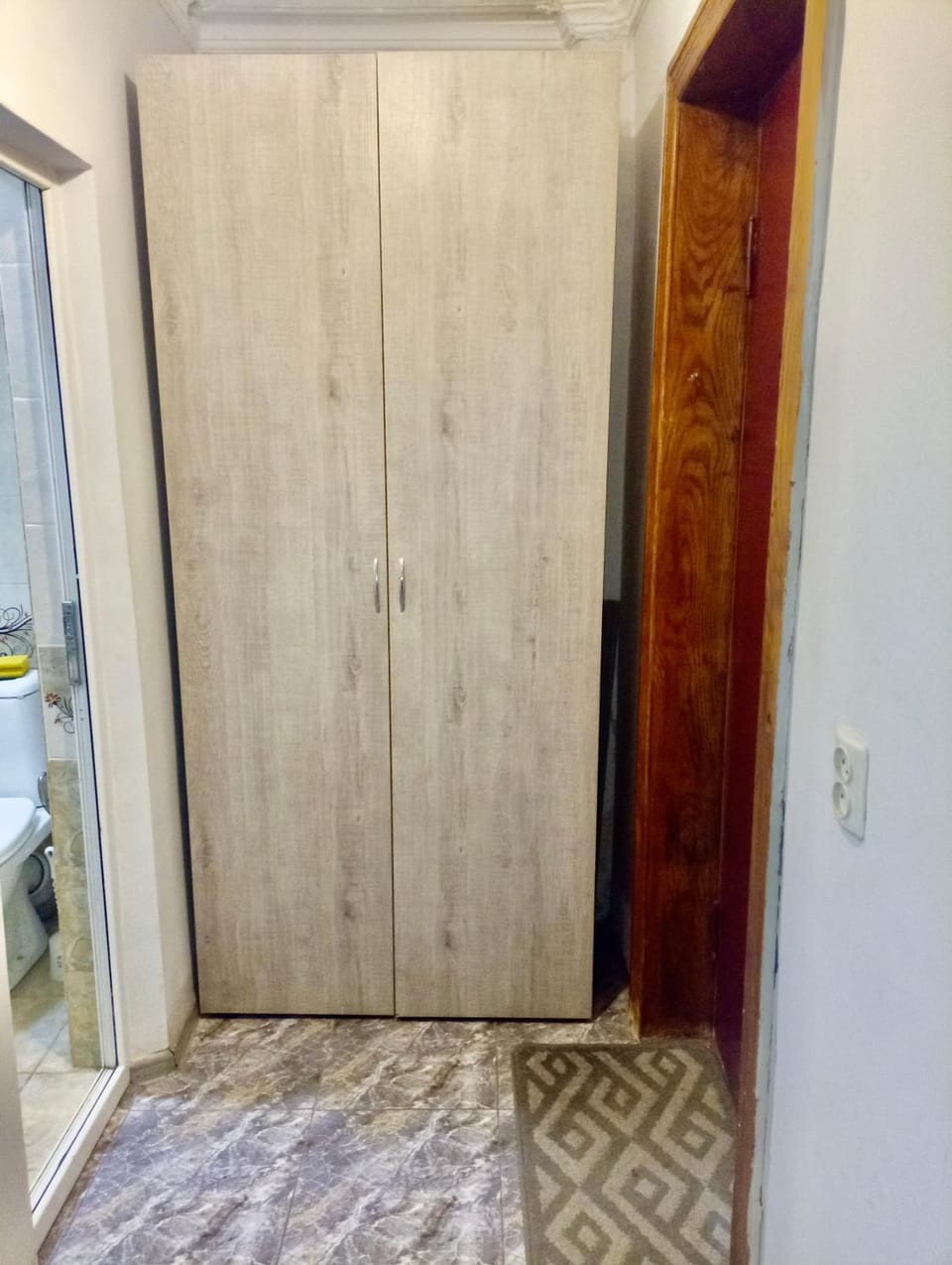 wardrobe