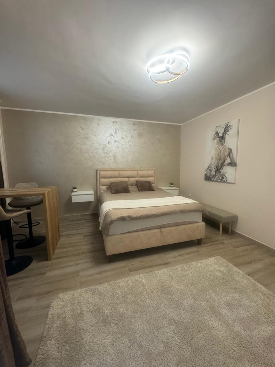 Bed, Photo of the whole room, Bedroom