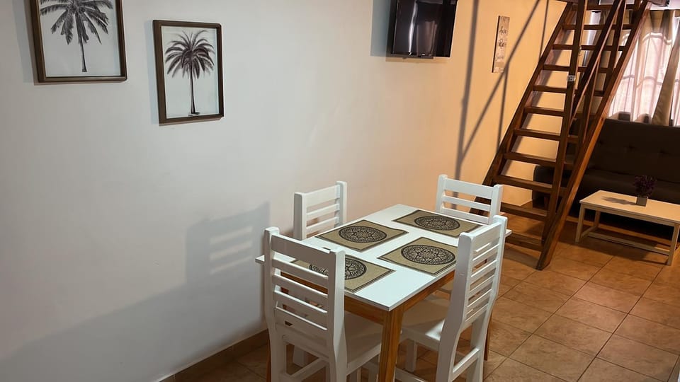 Hospedaje LH Primero A a 15 minutos del aeropuerto de Ezeiza Apartment in Buenos Aires Province