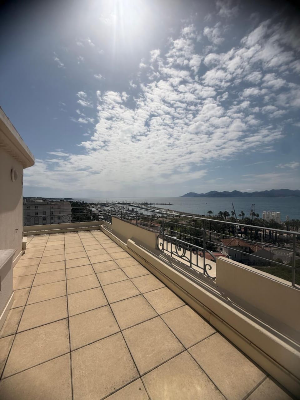 Luxurious 3 bedroom apartment, in the heart Cannes Apartment in Cannes