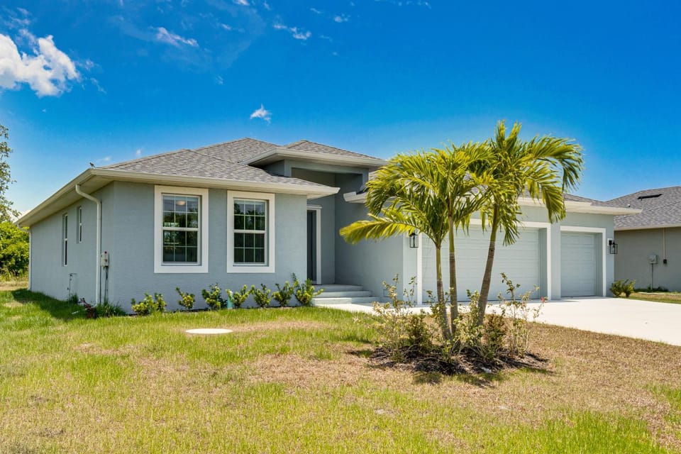 South Gulf Cove Retreat w/ Grill - 13 Mi to Beach! House in South Gulf Cove