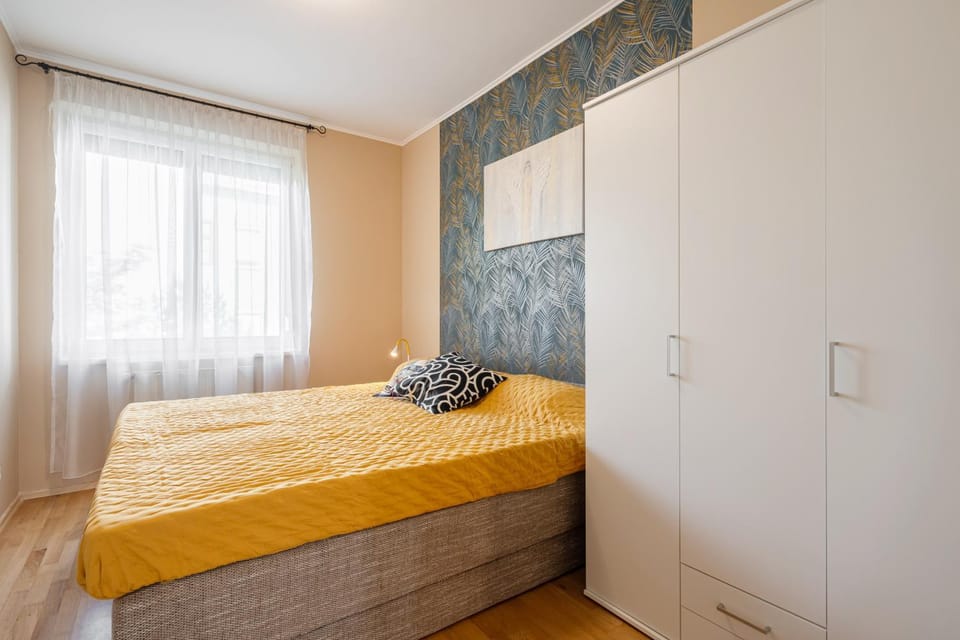 Bed, Bedroom, wardrobe