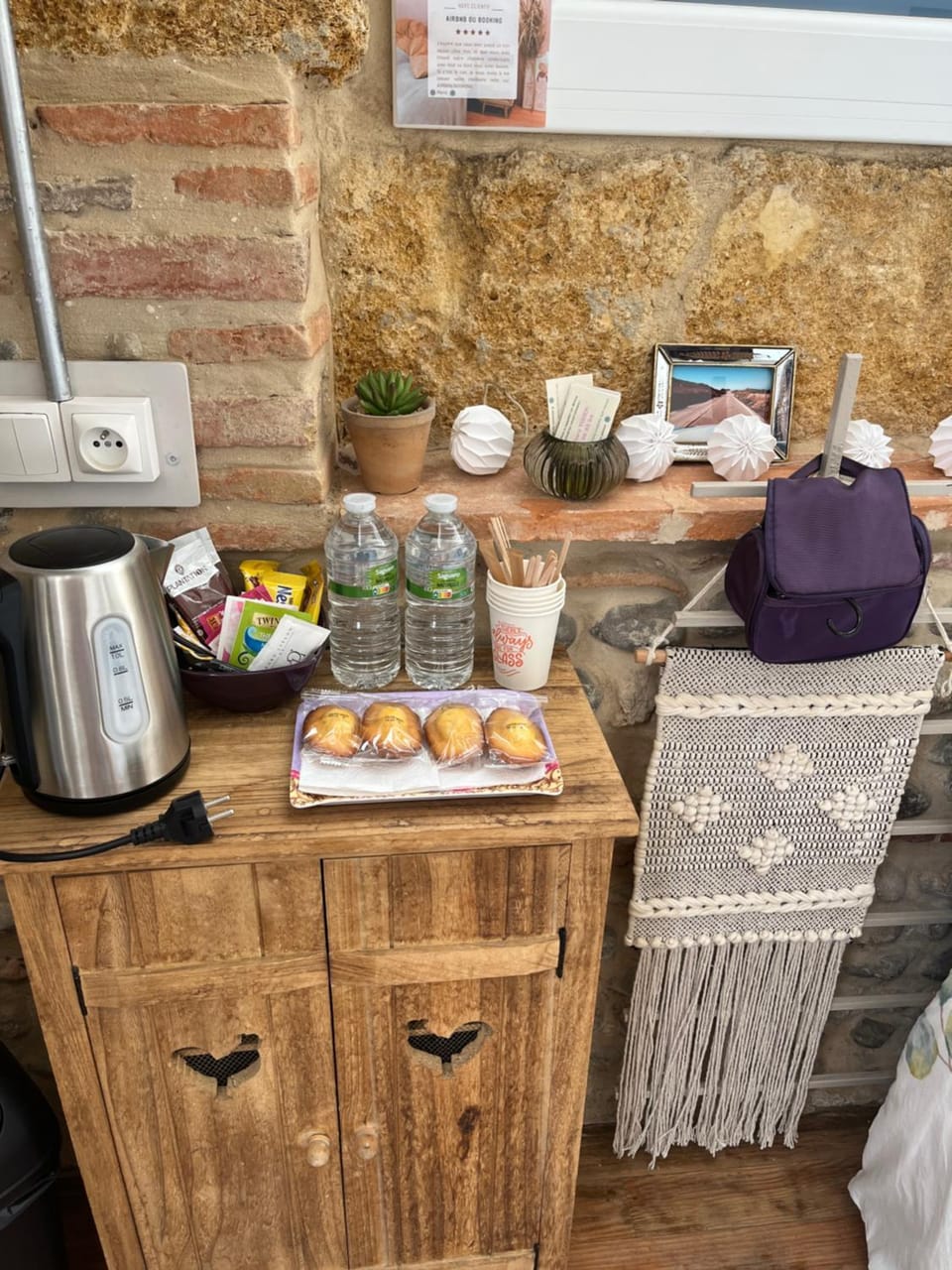 Chambre dans ancienne ecole Bed and Breakfast in Nouvelle-Aquitaine